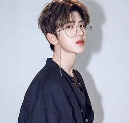 韩网防弹黑料是什么材质的,服装材质背后的秘密