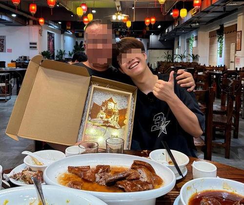 网红叶子换饭黑料被扒,揭秘背后真相与争议