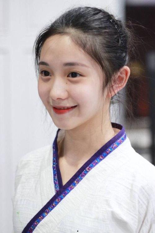 网红傲思卡阿浩黑料,黑料背后的真相与反思