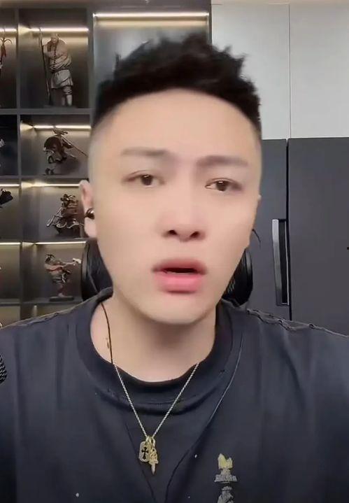 网红傲思卡阿浩黑料,黑料背后的真相与反思